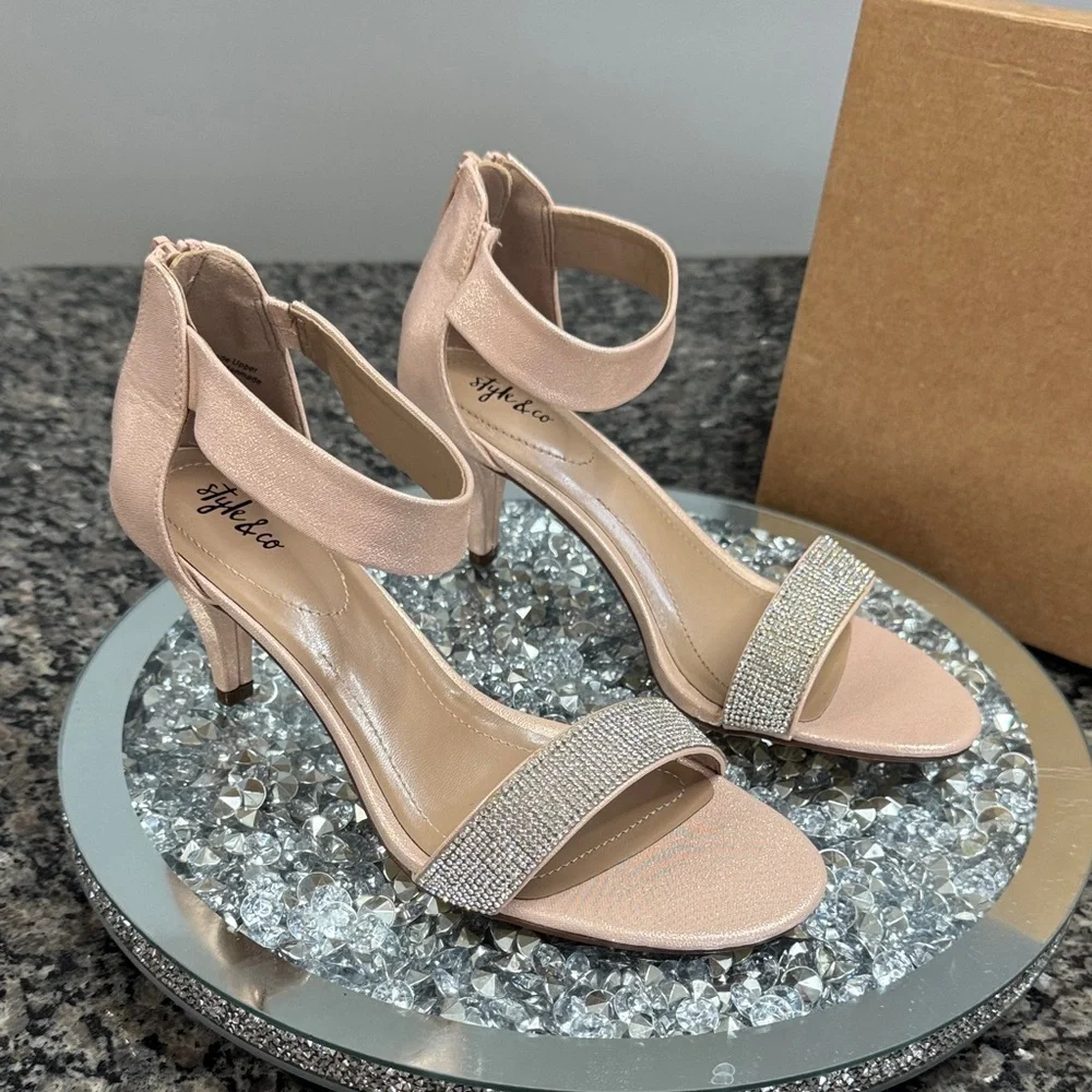 Style & Co. Phillyis blush Pink rose gold Silver rhinestone heels new 8.5W